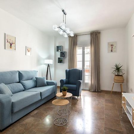 Center Apartment 2Bed 2B Aircon Wif And Parking Free マラガ エクステリア 写真